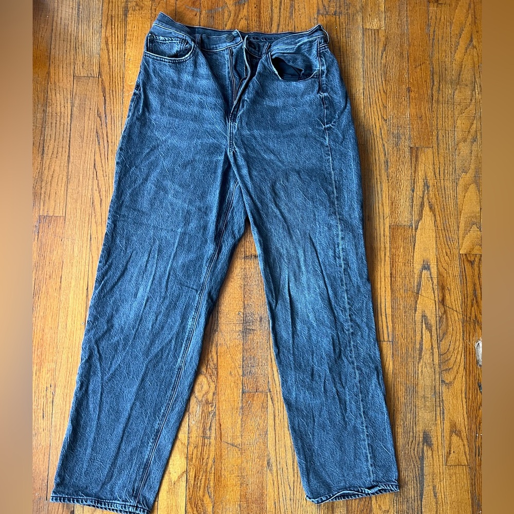 American Eagle Outfitters Relaxed Fit Grey/Charcoal Jeans - 16 Long